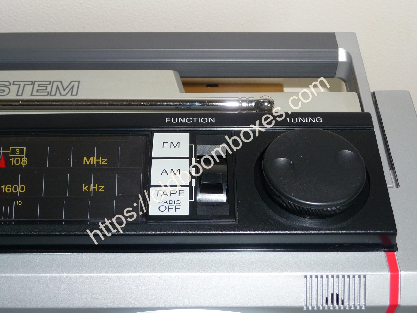 SONY CFS-450 Stereo Radio Cassette Recorder - Old Boomboxes