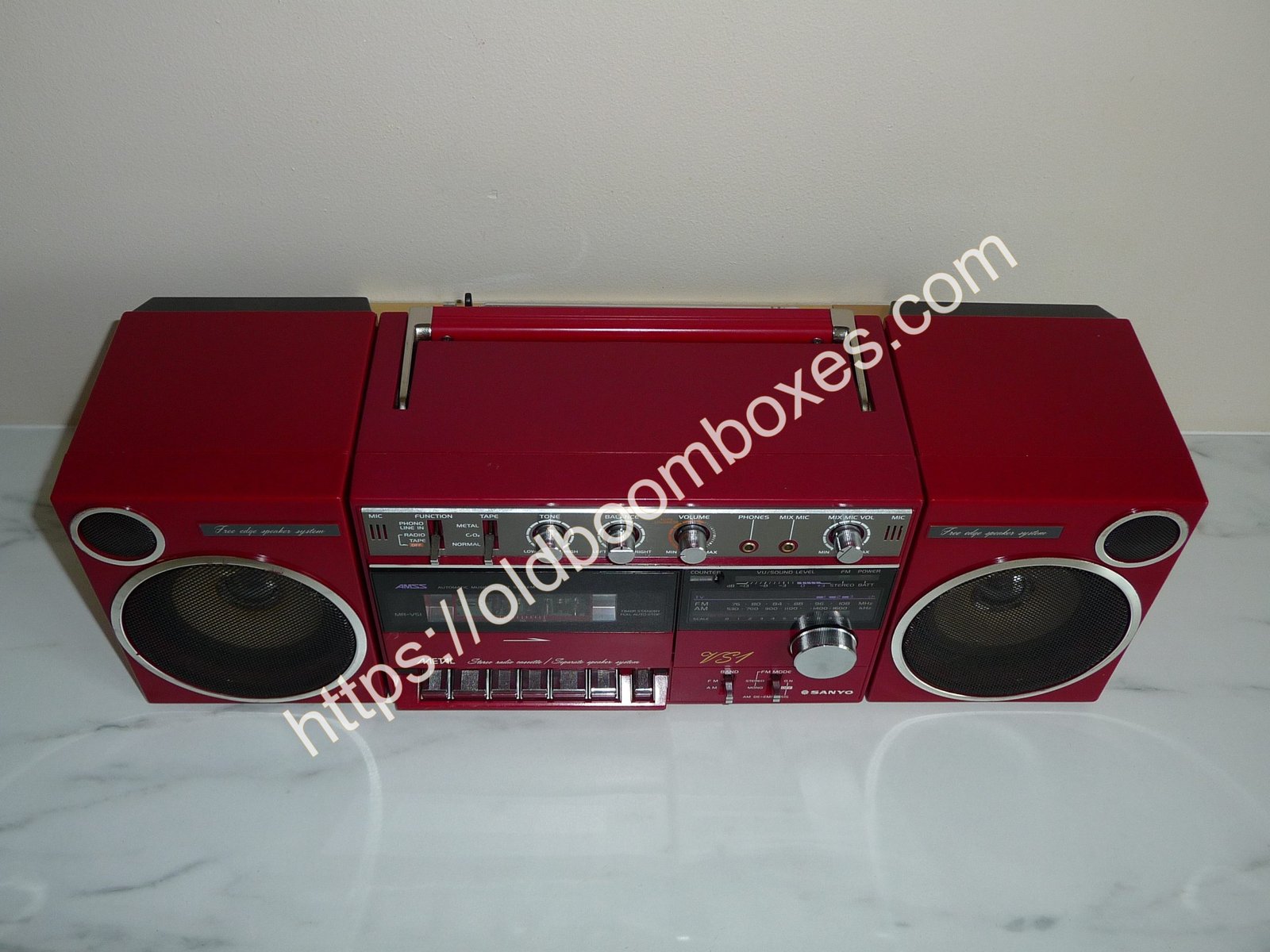 SANYO MR-VS1 Stereo Radio Cassette Recorder - Old Boomboxes